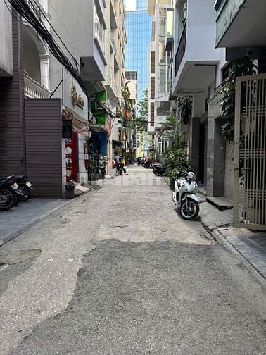 bán nhà cạnh ngã tư Thái Hà Làng Hạ DTSĐ 57m,5T ngõ 5m giá 19.5 tỷ 