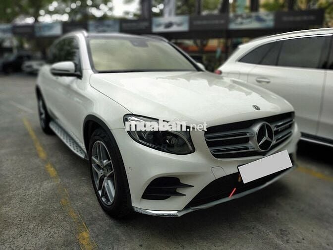 Mercedes Benz GLC 2017 300 4MATIC - 21000 km