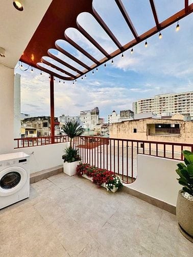 Bán nhà 5 tầng sát Mặt tiền trục Nguyễn Văn Trỗi-Nguyễn Đình Chính,P11