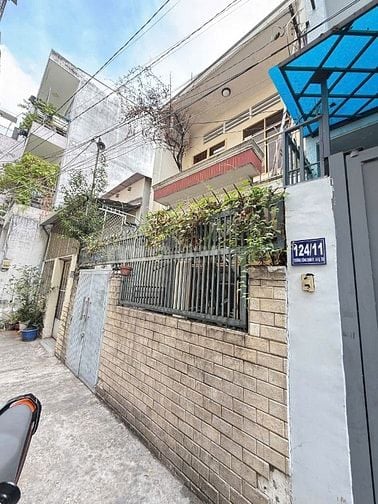 Bán nhà 124/9 Trương Công Định, P.14, Q.Tân Bình, ngay khu Bàu Cát