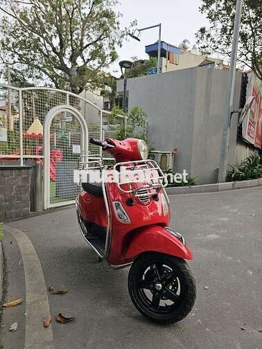 Siêu hiếm: Vespa LT 3vie 2015
