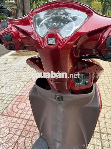 Honda Vision 2020 khoá smarkey màu đỏ