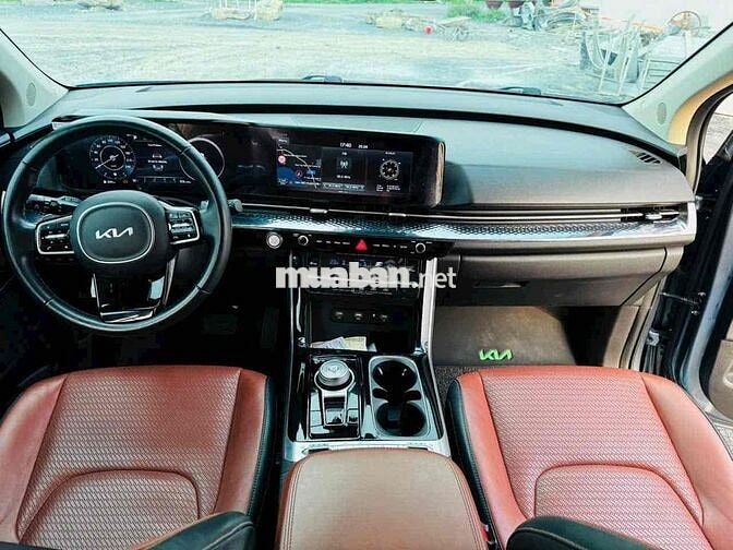 Kia Carnival 2022 Signature 2.2D - 57.000 km