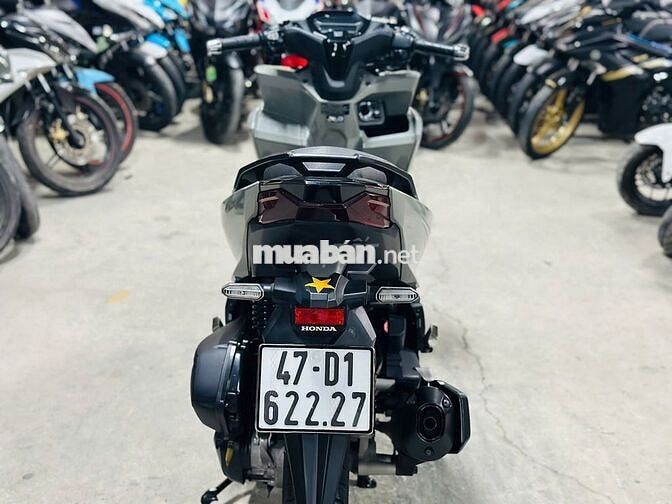 XE MÁYTHANH TÙNG_VARIO 160 ABS XÁM XI XE LƯỚT 99%