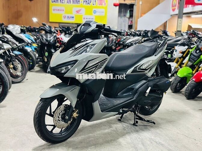 XE MÁYTHANH TÙNG_VARIO 160 ABS XÁM XI XE LƯỚT 99%