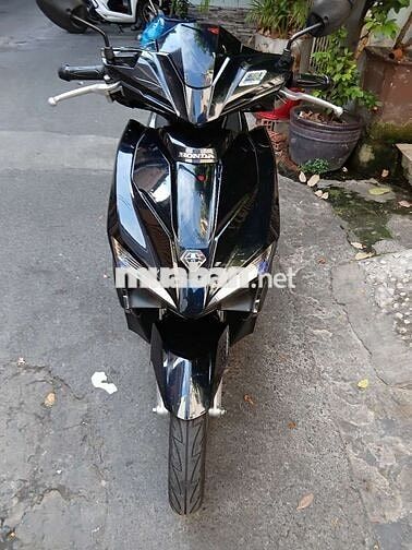 Cần bán Xe Honda Airblade 2019 màu đen bạc
