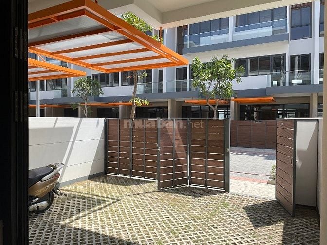 Chính chủ bán nhà phố Elite Life 80,25m2, 1T2L, nhà thô, giá 3,8 tỷ,TL