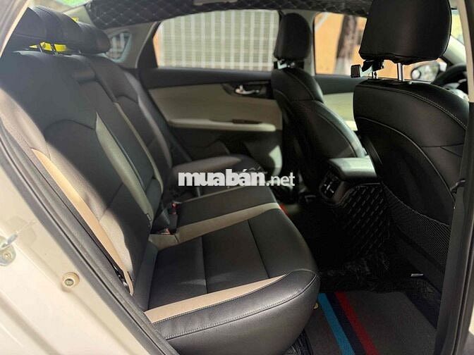 Kia K3 2022 1.6 Luxury - 45000 km