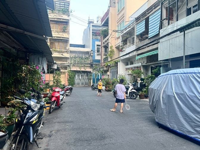  Nhà đẹp HXH 10M, Trung tâm Quận 3, giá tốt chỉ 14 tỷ