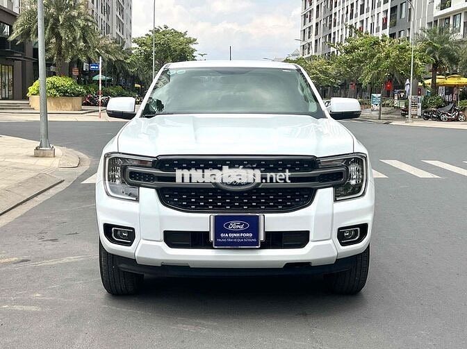 Ford Ranger XLS 2023 4x2 AT - 39.000 km
