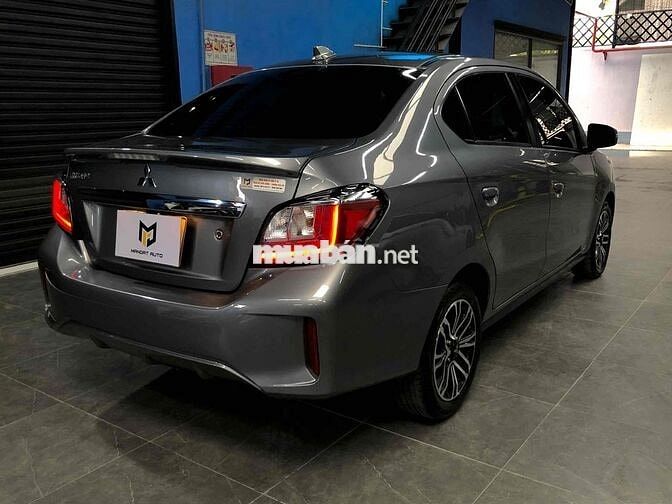 Mitsubishi Attrage 2021 1.2L CVT Premium - 4v klm