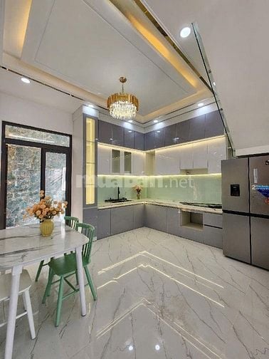 Bán nhà Trần Quang Diệu, Q3 gần trường THCS Đoàn Thị Điểm -45m2 3tỷ130