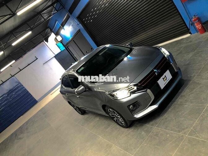 Mitsubishi Attrage 2021 1.2L CVT Premium - 4v klm