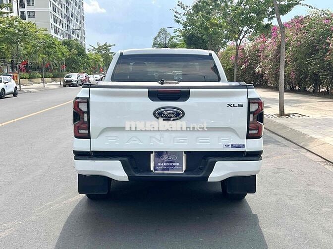 Ford Ranger XLS 2023 4x2 AT - 39.000 km