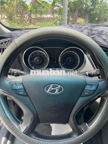 Hyundai Sonata 2011 2.0 AT - 90000 km