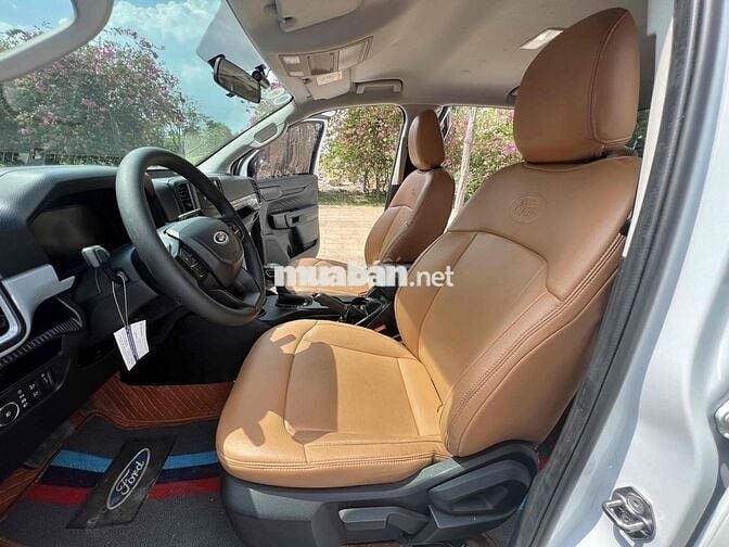 Ford Ranger XLS 2023 4x2 AT - 39.000 km