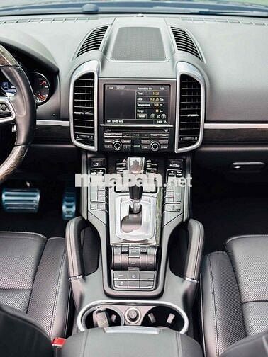 Porsche Cayenne bản S Model 2016