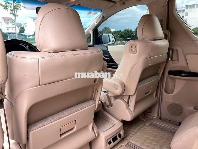 Toyota Alphard 2012 - 90000 km