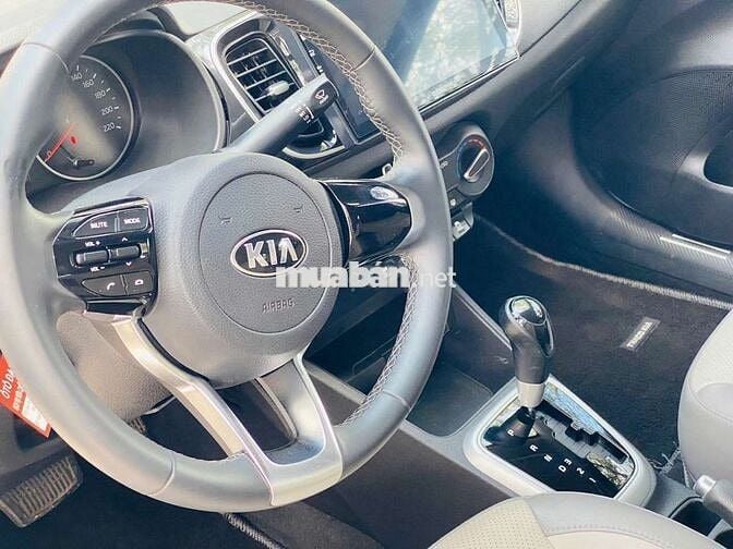 Kia Soluto 2020 -