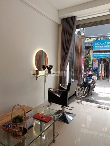 Spa cần tuyển kỹ thuật viên gội đầu dưỡng sinh