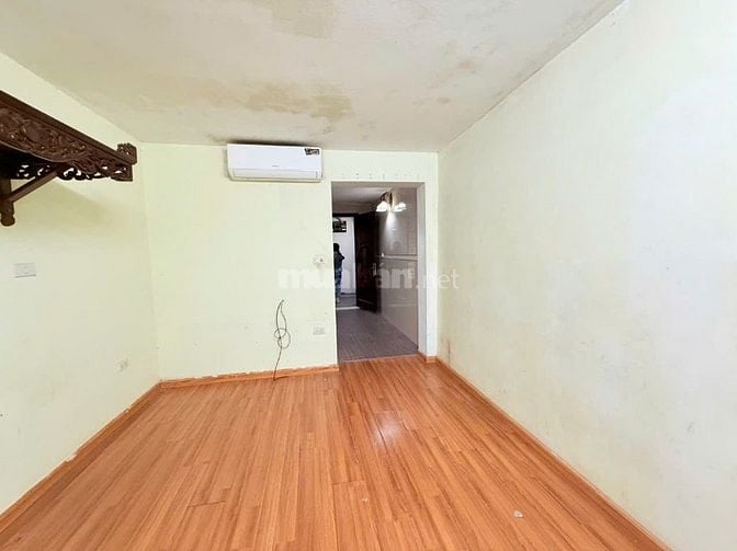 Chính chủ bán CHTT Phương Mai giá 3,59 Tỷ, 100m2. 3N+1VS