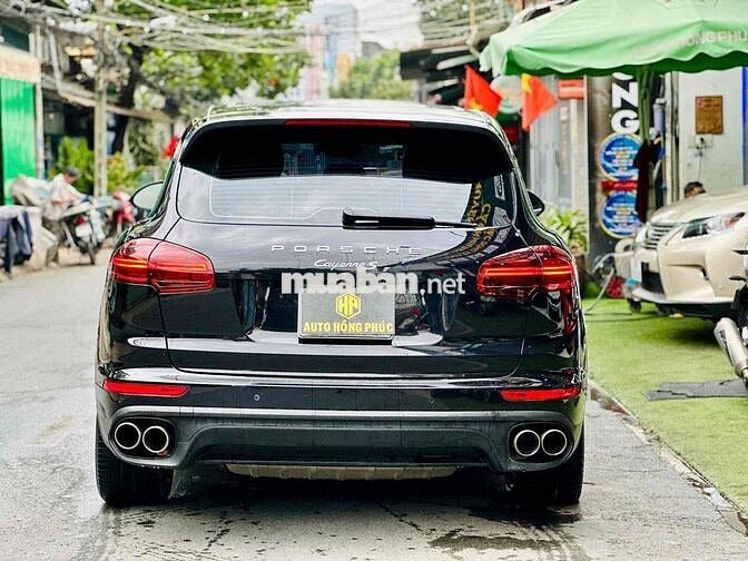 Porsche Cayenne bản S Model 2016