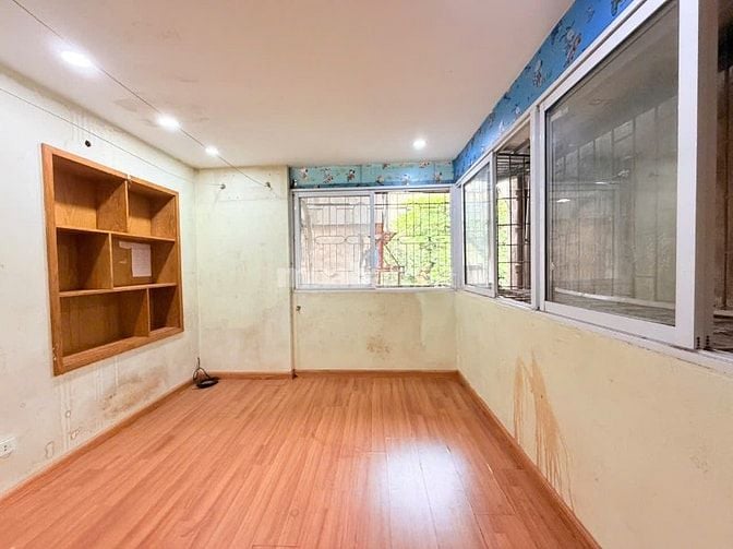 Chính chủ bán CHTT Phương Mai giá 3,59 Tỷ, 100m2. 3N+1VS