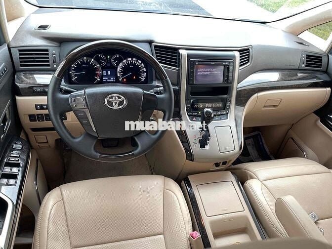 Toyota Alphard 2012 - 90000 km