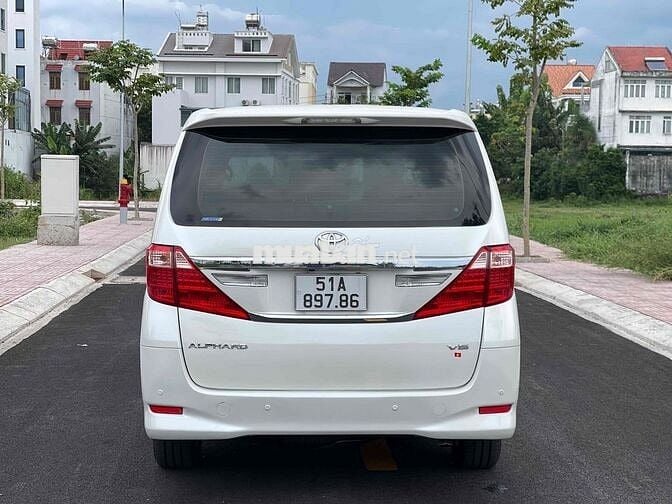 Toyota Alphard 2012 - 90000 km