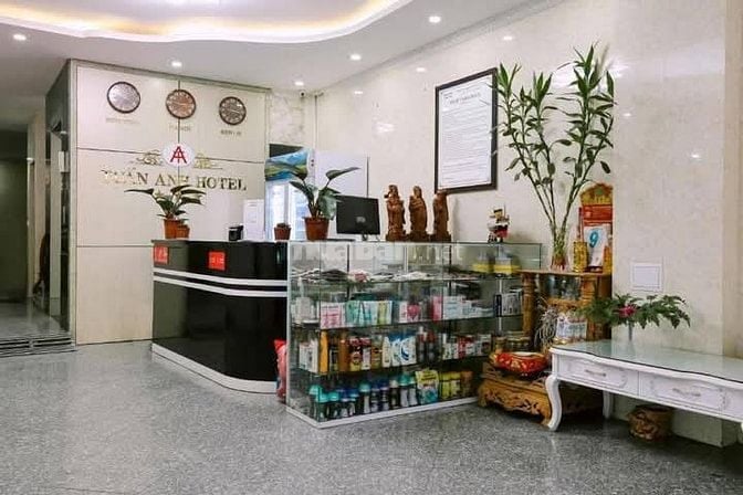 Nhà Đẹp Mặt Phố Kinh Doanh Giáp Bát  102m, 7 tầng, mt 5.2m, giá 29 tỷ