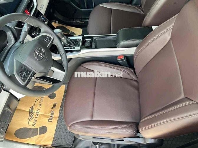 Toyota Veloz Cross 2022 CVT Top - 44000 km
