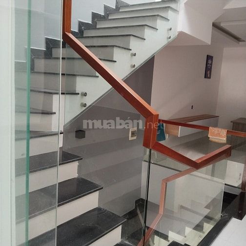 Chính chủ cần Bán nhà 3 tầng đường 7m5 khu đô thị phước lý