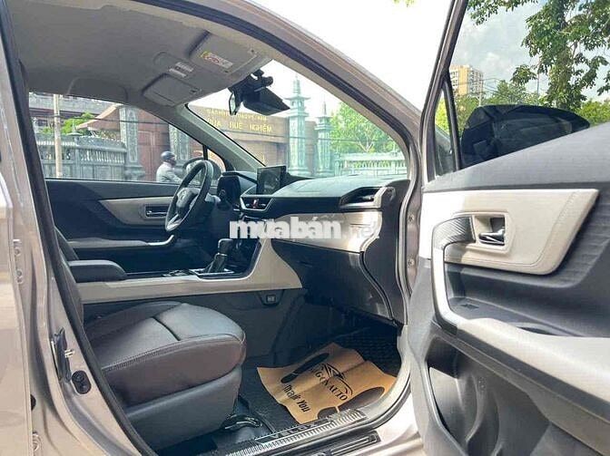 Toyota Veloz Cross 2022 CVT Top - 44000 km