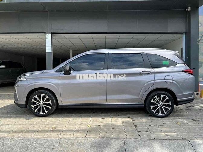 Toyota Veloz Cross 2022 CVT Top - 44000 km