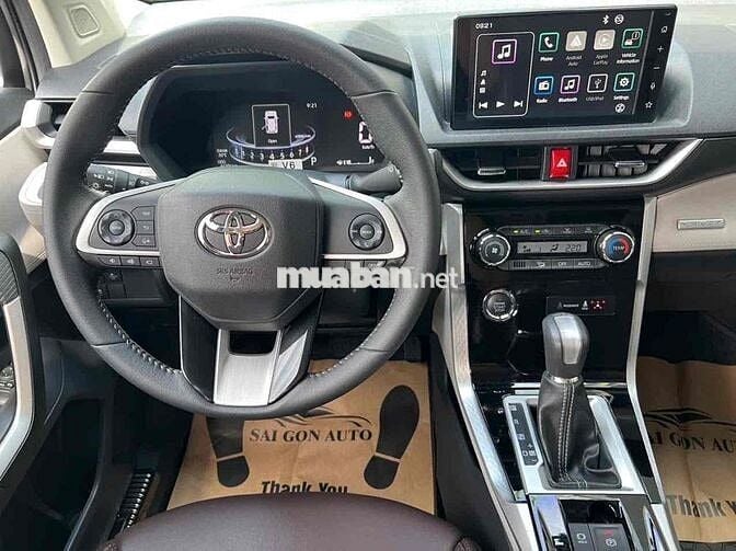 Toyota Veloz Cross 2022 CVT Top - 44000 km