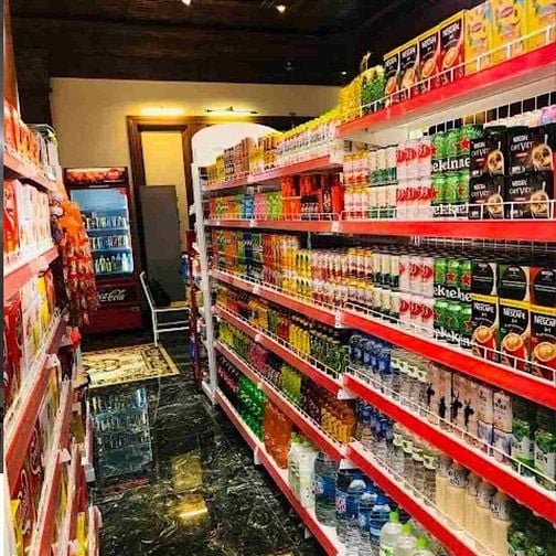 Bổ sung nhân viên bán hàng, tạp vụ, bảo vệ làm việc tại siêu thị