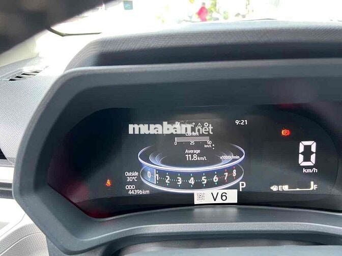 Toyota Veloz Cross 2022 CVT Top - 44000 km