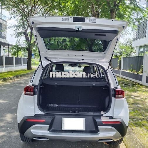 Kia Sonet 2023 Premium 1.5 AT - 15700 km