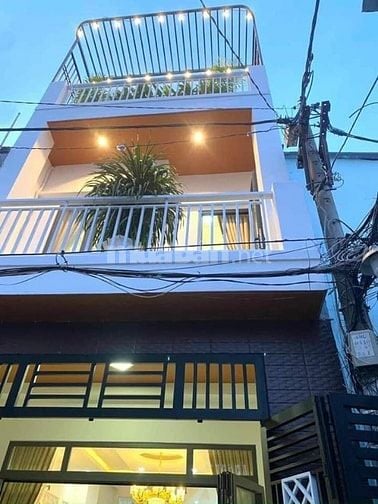 Cần tiền bán nhanh nhà Đường Bùi Văn Ba. Phường Tân Thuận Đông. Quận 7