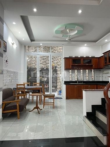 Nhà Nguyên Căn 3 Lầu, 4PN, 5WC Khu Dân Cư Hoàng Quốc Việt Quận 7