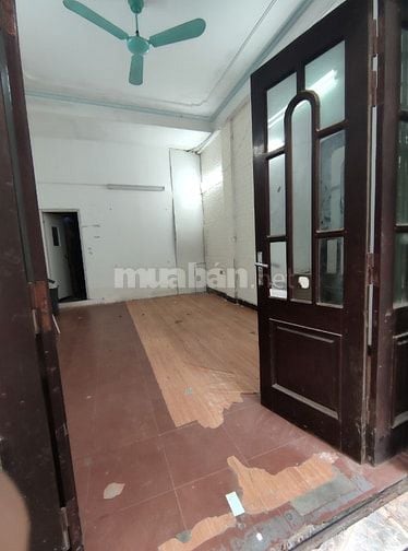 Mặt bằng kinh doanh 22m2 chỉ 4tr tại Phạm Tuấn Tài - Cầu Giấy