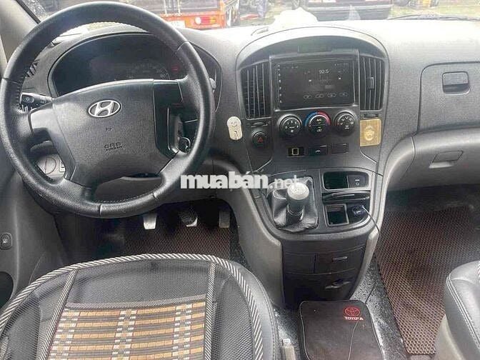 Hyundai Starex 2008 - 200000 km