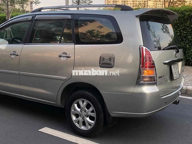 Toyota Innova 2006 G - 168000 km