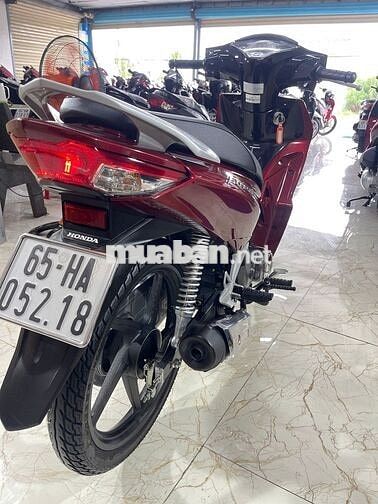 Future đỏ 2023 siêu đẹp