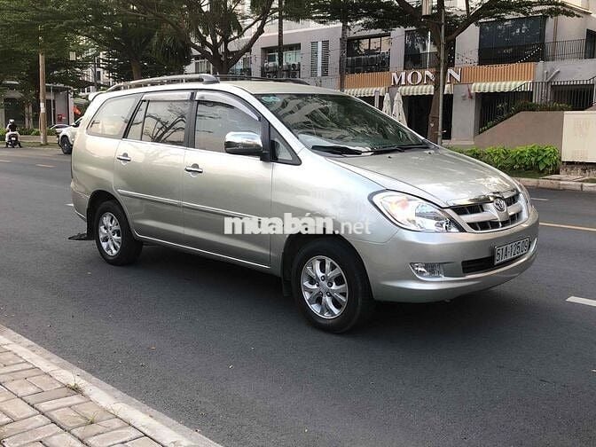 Toyota Innova 2006 G - 168000 km