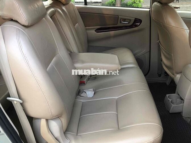 Toyota Innova 2006 G - 168000 km