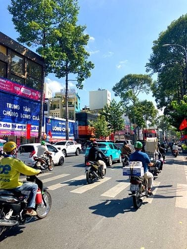 🌷 🌷 🌷 BÁN NHÀ MẶT TIỀN : 197 ĐƯỜNG 3/2 - P. 11 - Q. 10 - TPHCM