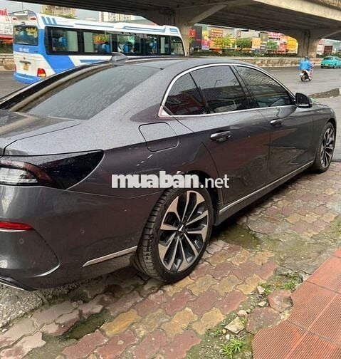 VinFast Lux A2.0 2020 Premium 2.0 AT - 76000 km