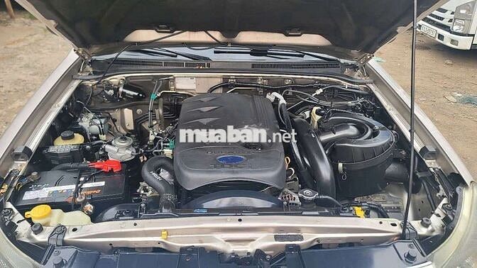 Ford Everest 2010 2.5L 4x2 AT - 110000 km