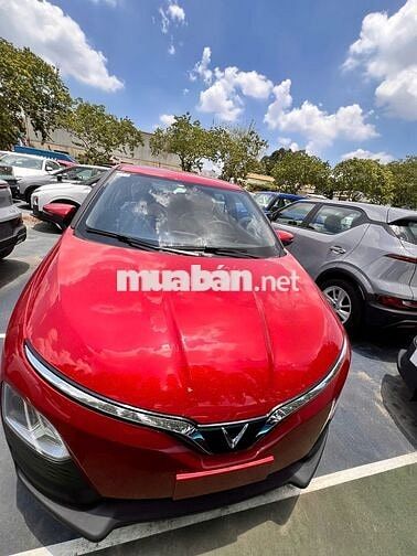 VF5 2025 Plus đủ màu giao ngay không chờ đợi
